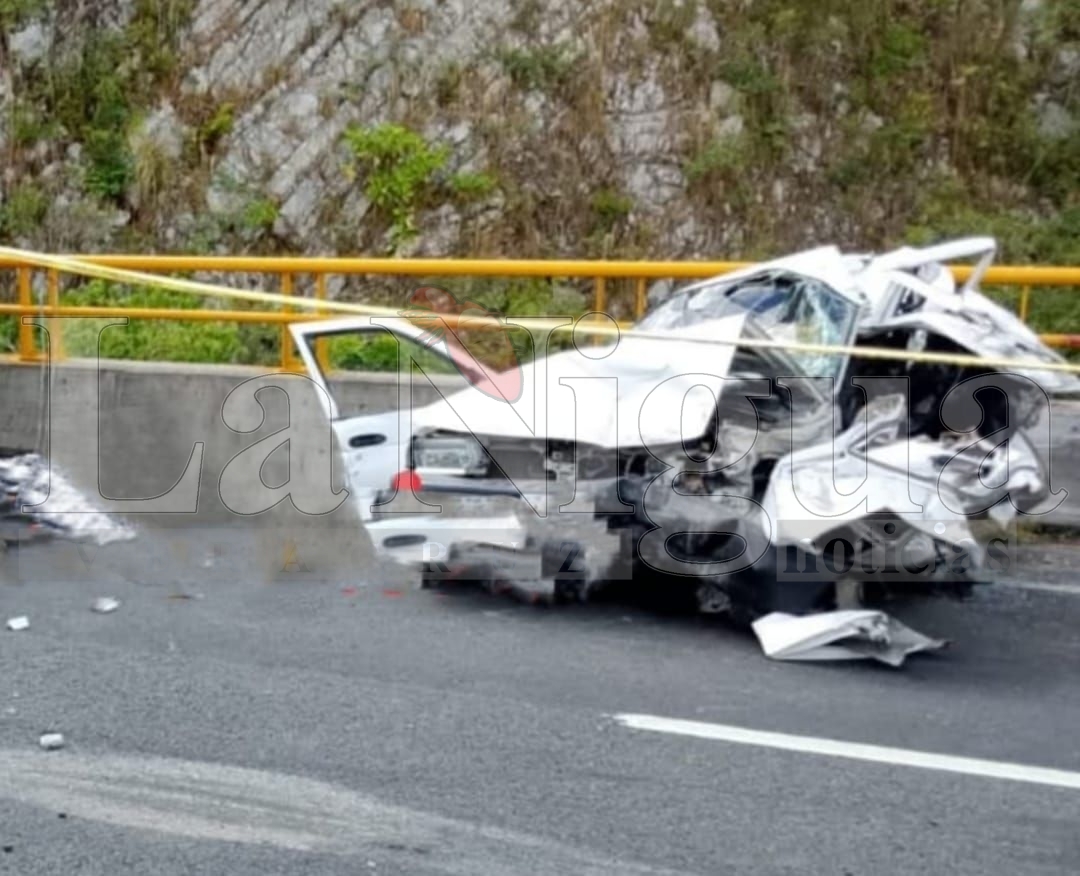 Dos maestros jubilados papantecos pierden la vida en accidente sobre la autopista México–Tuxpan 2 img 20250823 wa00202246103791092015308
