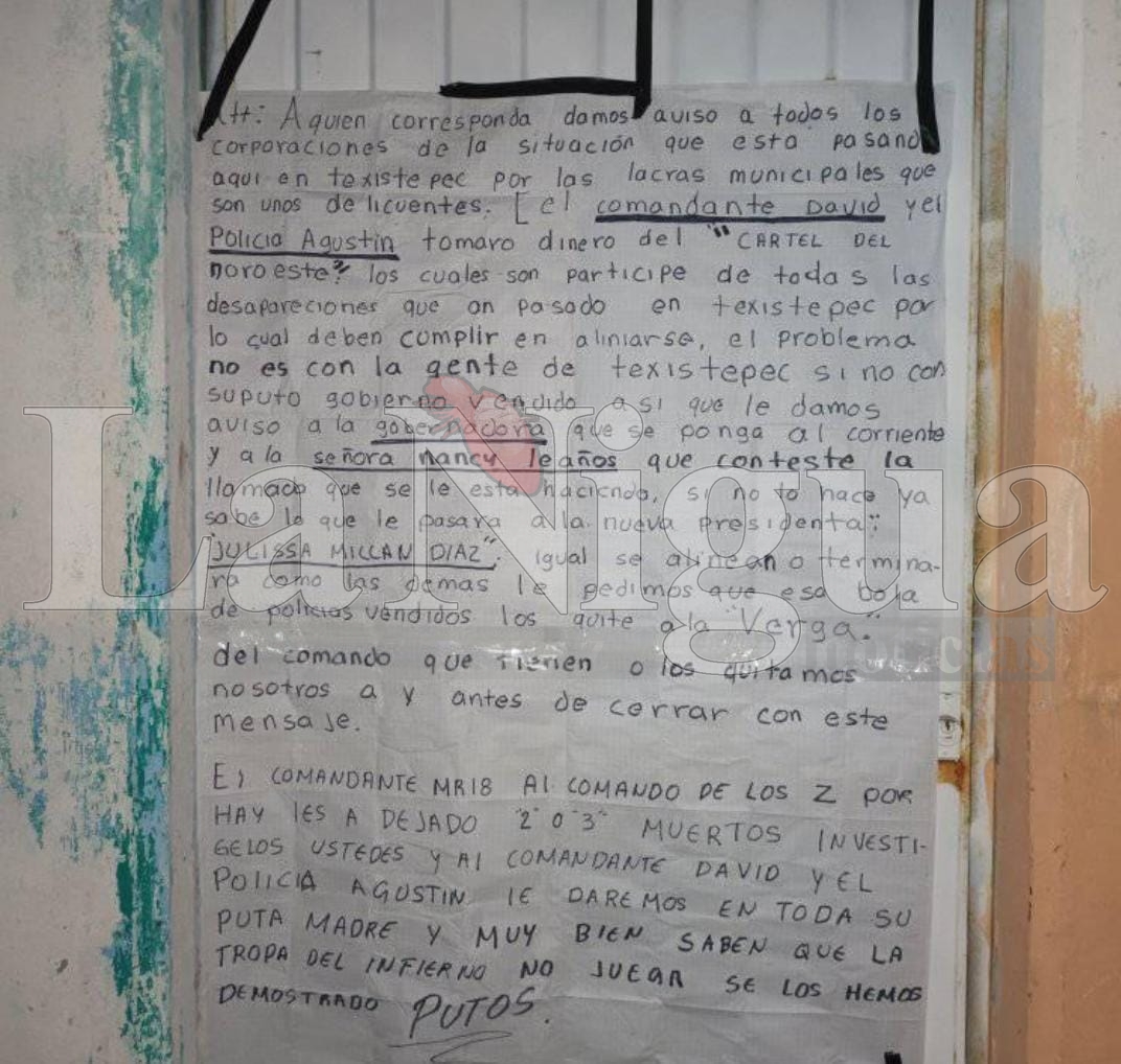 Aparece manta con mensajes intimidatorios contra autoridades de Texistepec y Mando Policíaco.