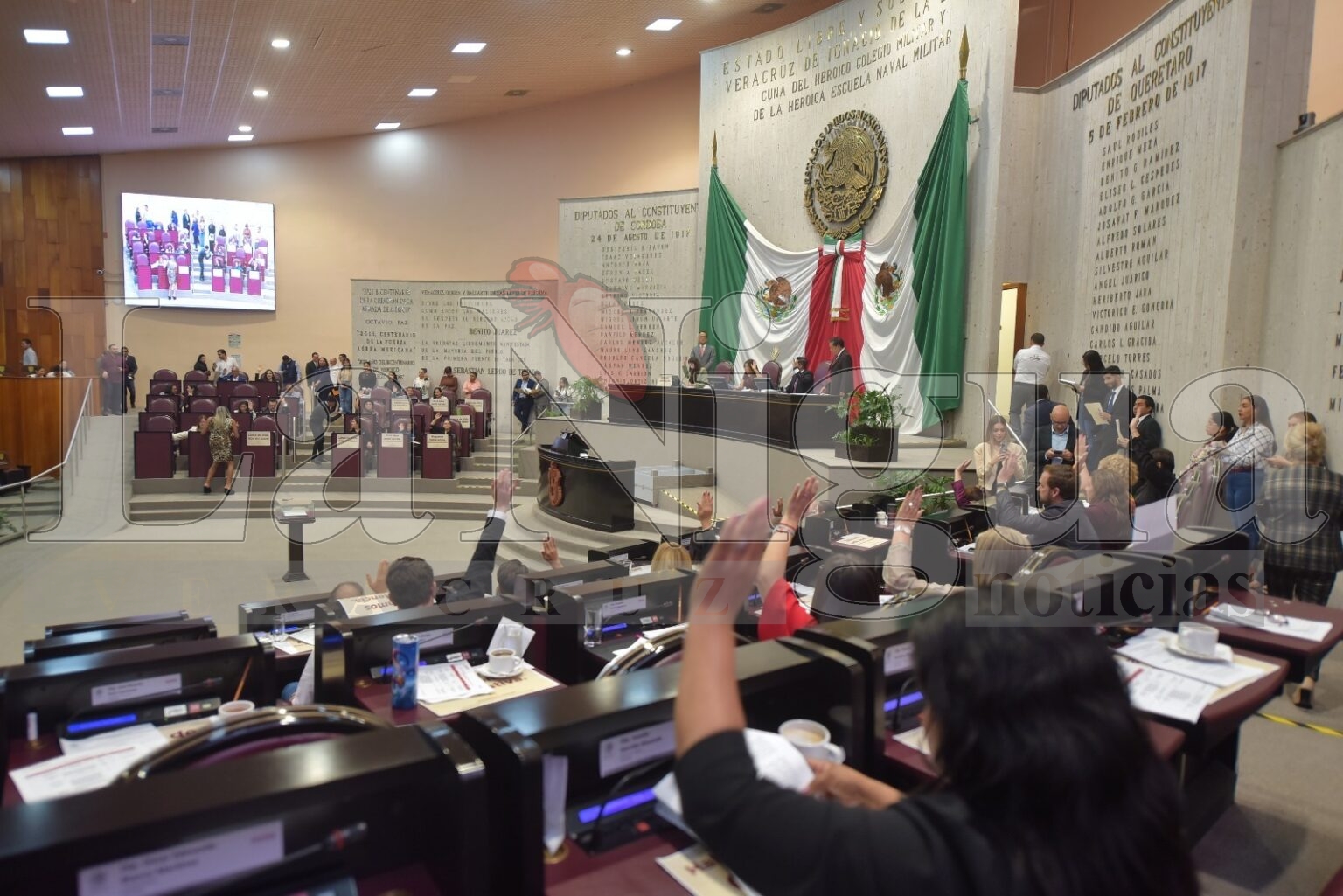 Simplificar trámites en el Registro Civil, propone gobernadora