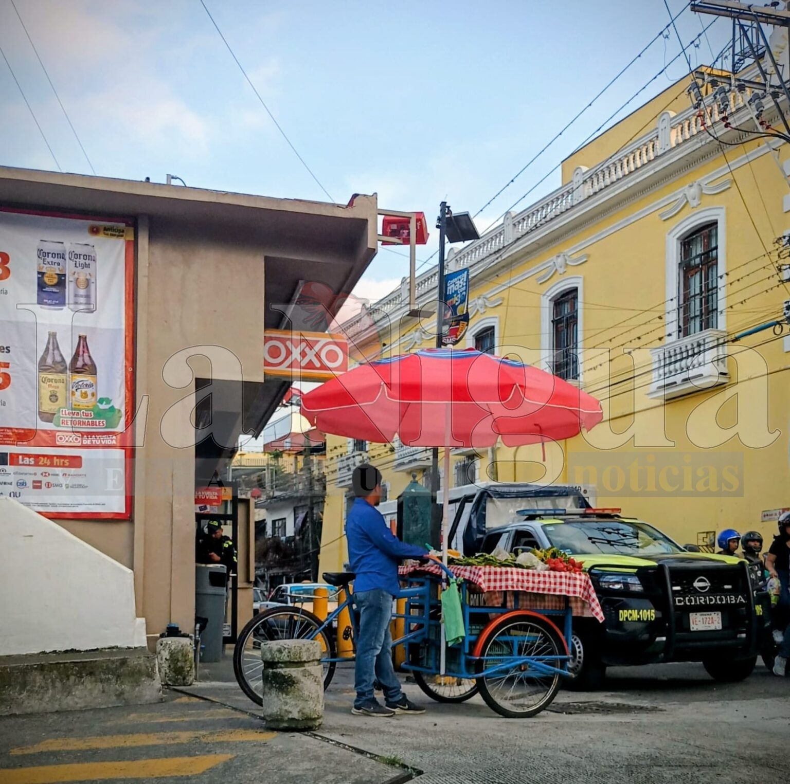 Asaltan nuevamente tienda OXXO en el centro de Córdoba