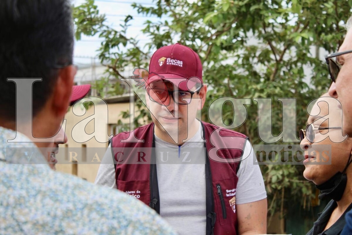 Adelantan pago de becas Benito Juárez y Jóvenes Escribiendo el Futuro tras inundaciones