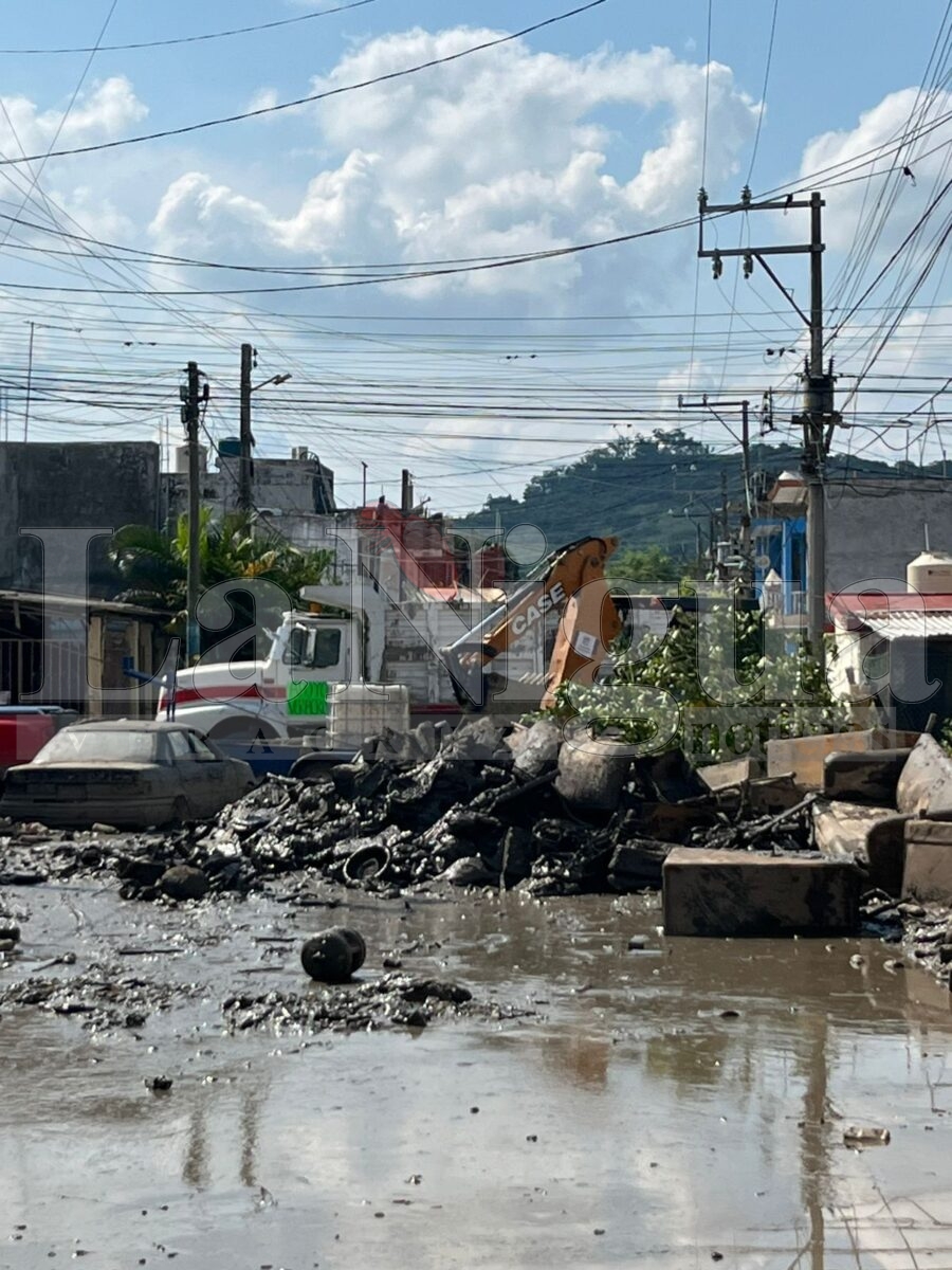 Nueve días después del desbordamiento, Gaviotas 1 sigue sin apoyo oficial 21 img 20251018 wa01152544956352733260945