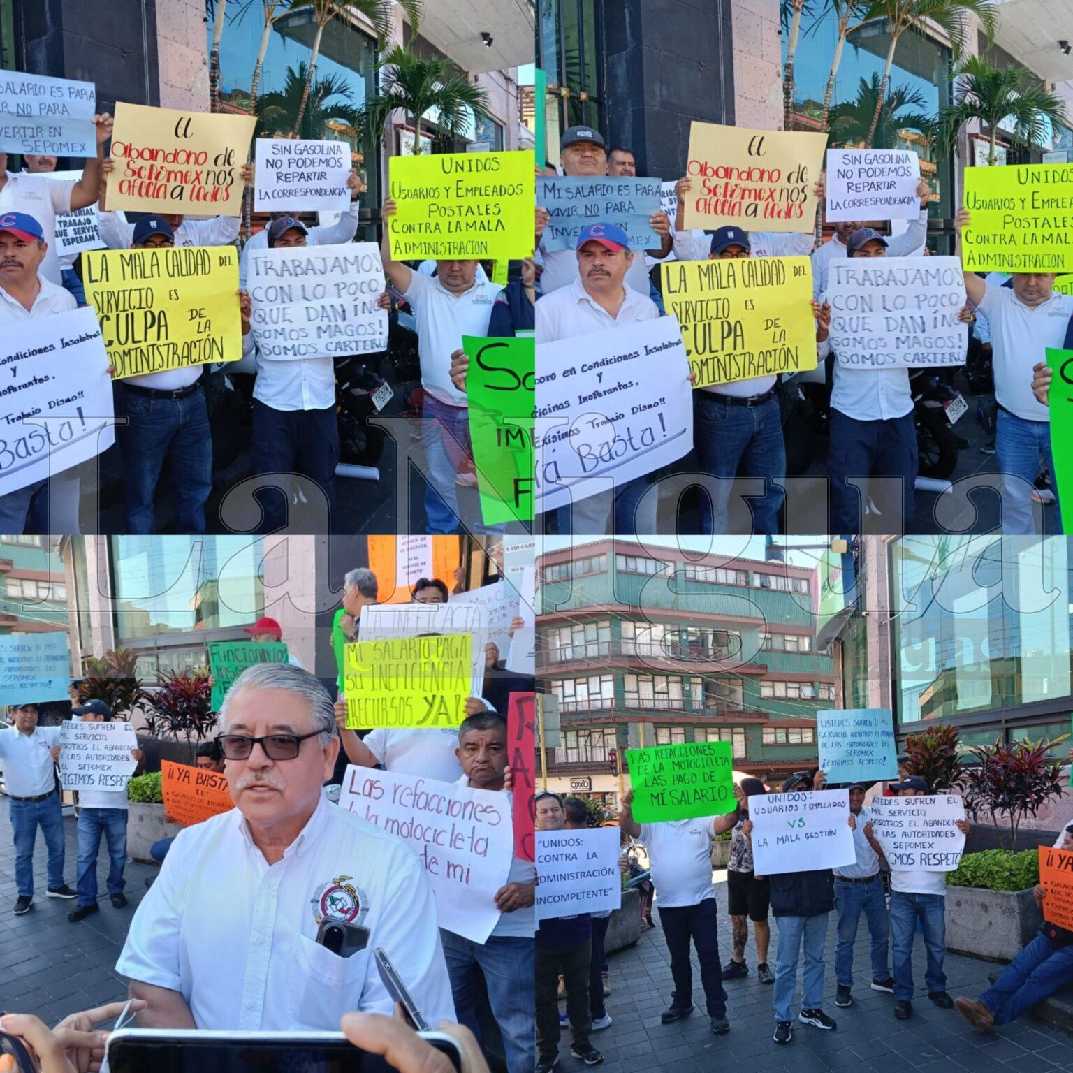 Trabajadores del Servicio Postal Mexicano se manifiestan en Xalapa; denuncian sueldos por debajo del salario mínimo