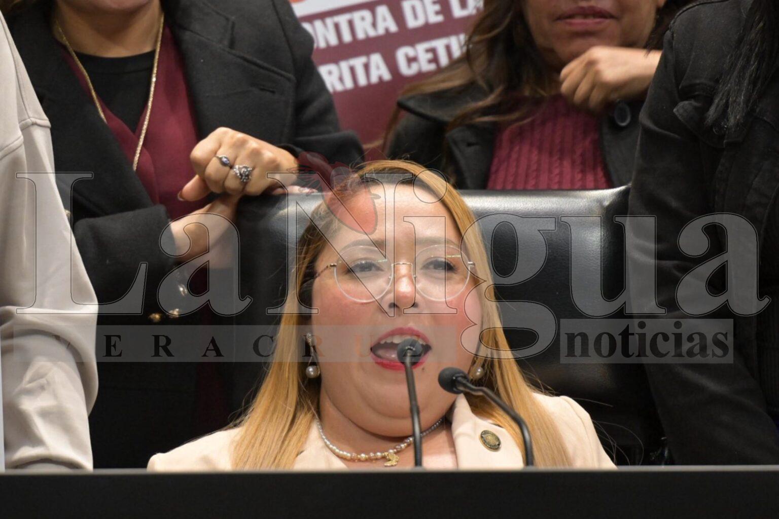 Mónica Herrera defiende en tribuna el Presupuesto 2026 y acusa a la oposición de traicionar al pueblo