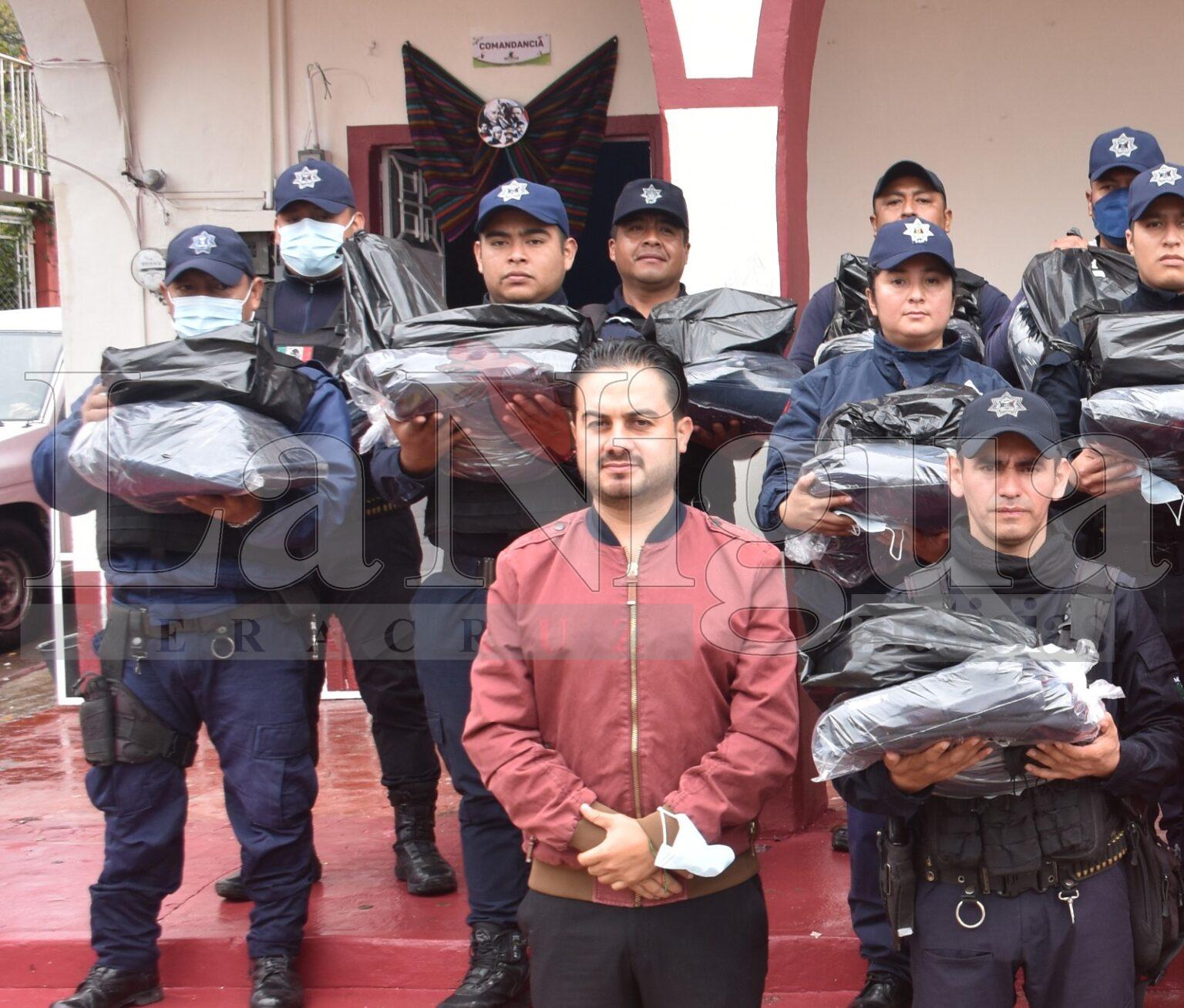 Síndico de Totutla provocadesarme de policía municipal