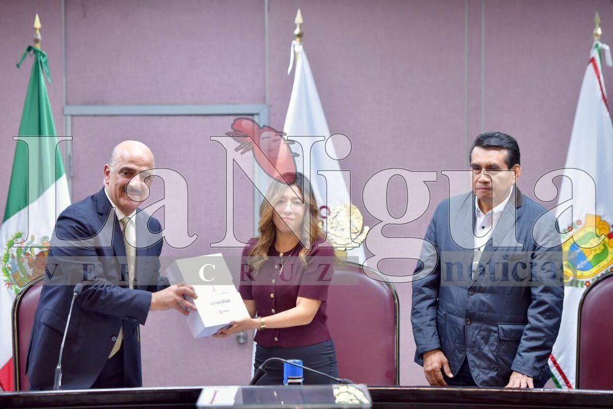 Recibe Congreso de Veracruz el Primer Informe de Gobierno