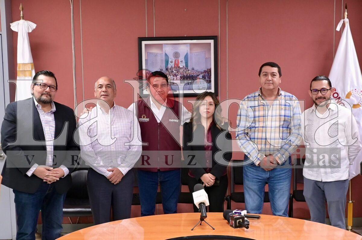 Donan diputadas y diputados un mes de salario a damnificados