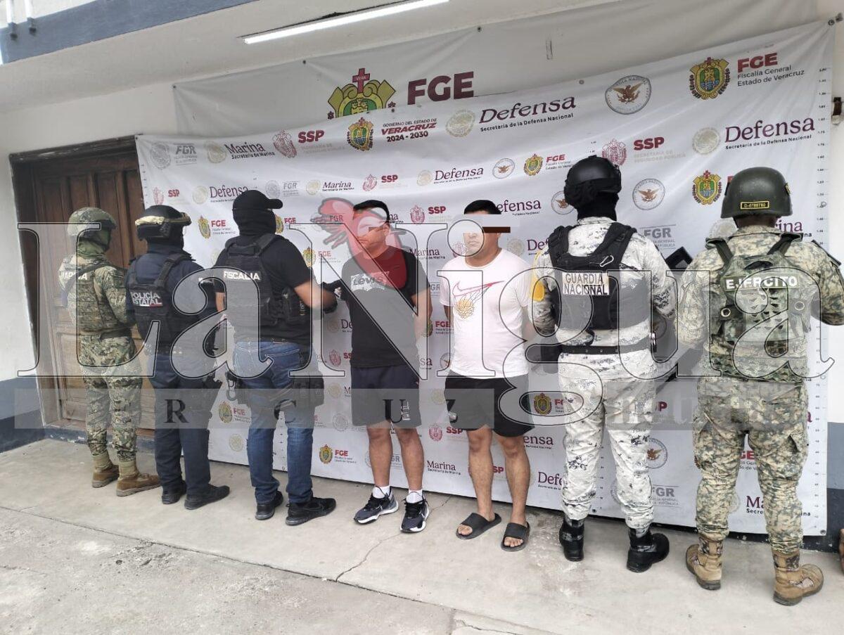 Detienen a ex policías municipales, detenidos por homicidio en Papantla