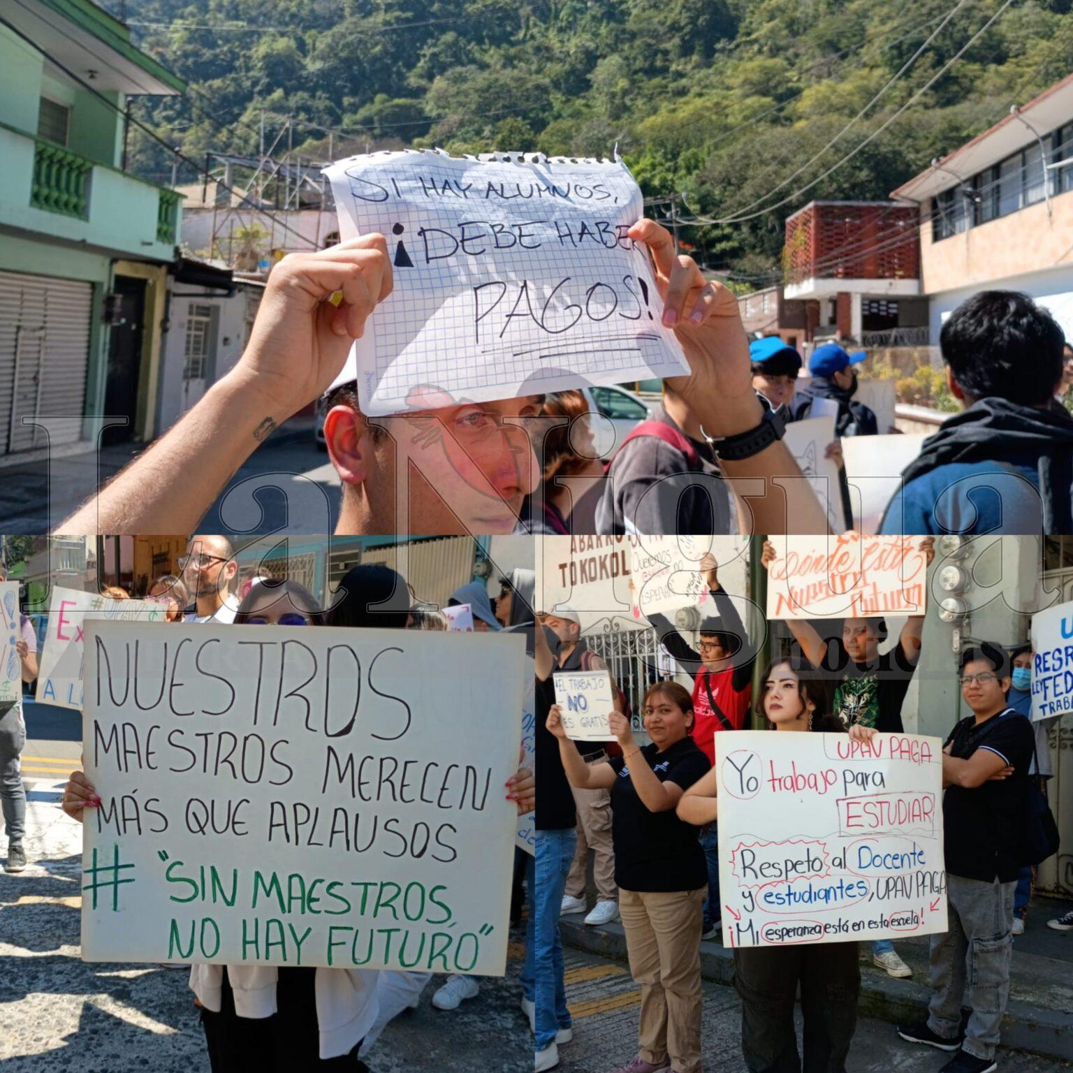 Estudiantes de la UPAV protestan en Orizaba por falta de pago a docentes
