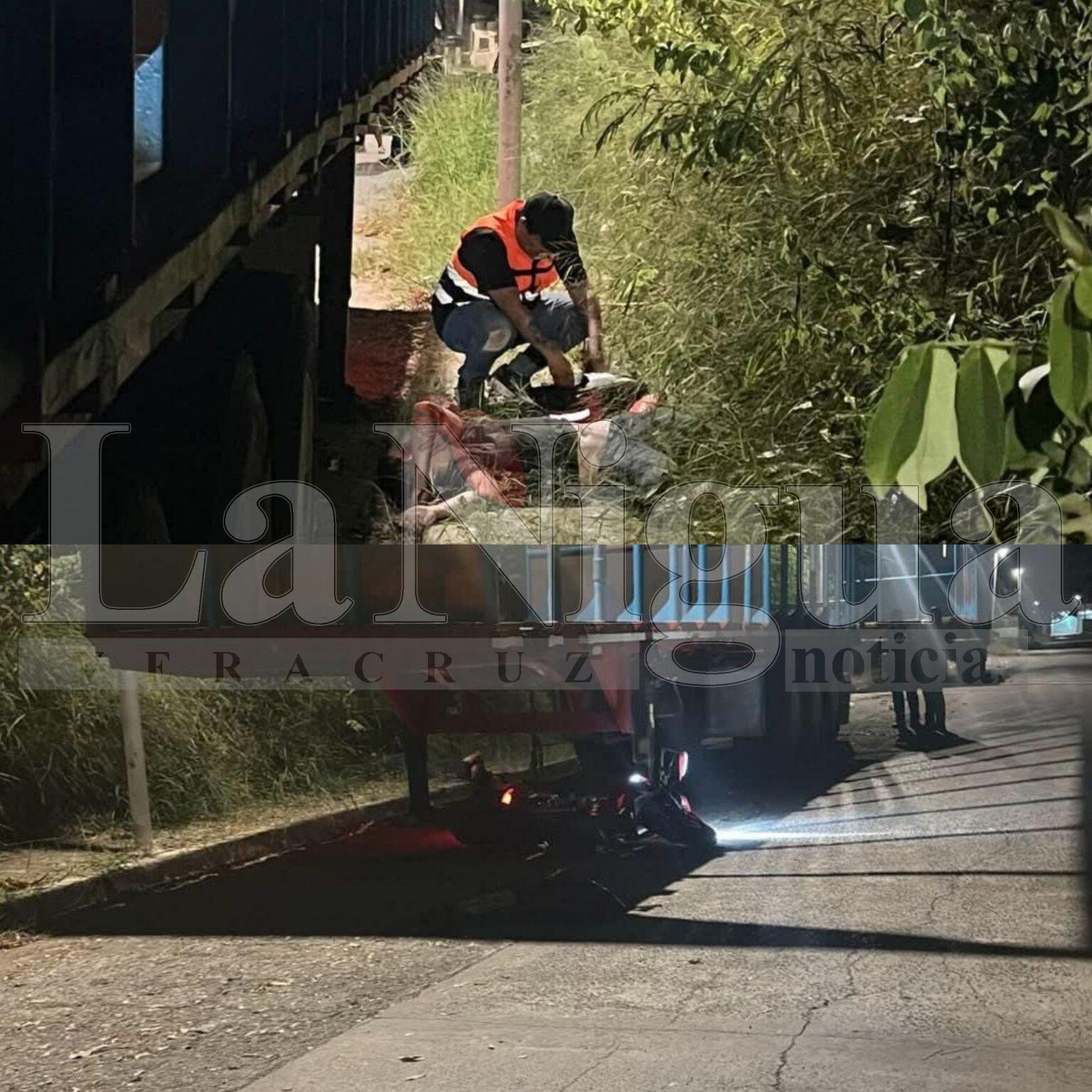 En #Panuco embisten a joven motociclista y mu3r3