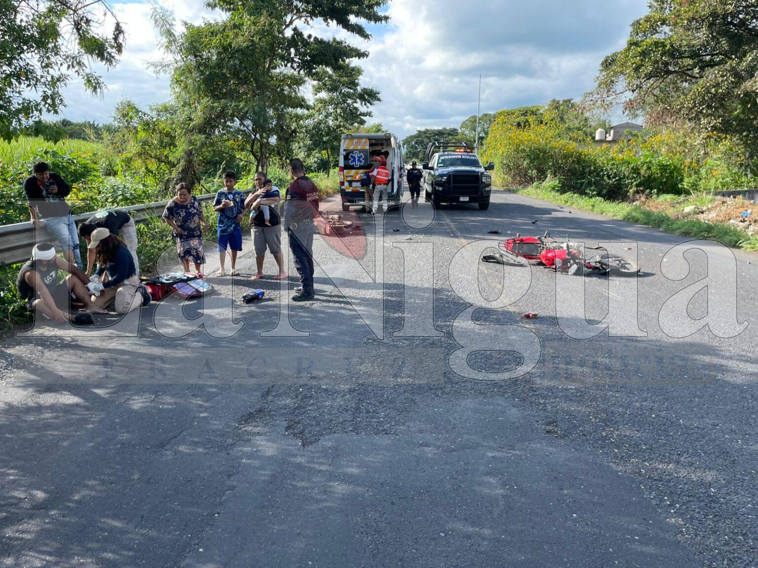Choque entre motocicletas deja cinco lesionados en Yanga