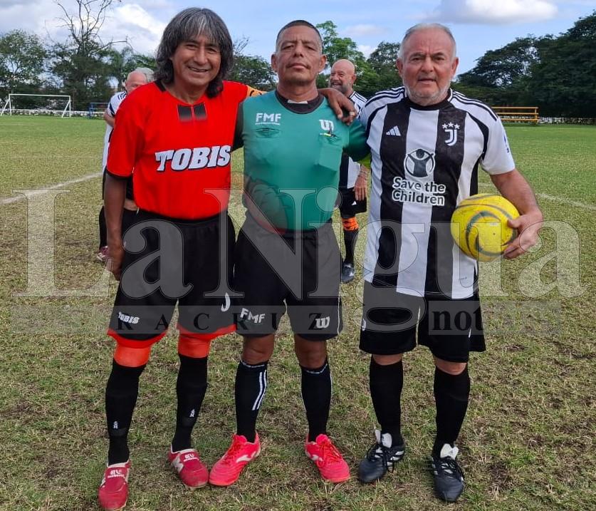 Juve, mejor que Tobis, 2-0