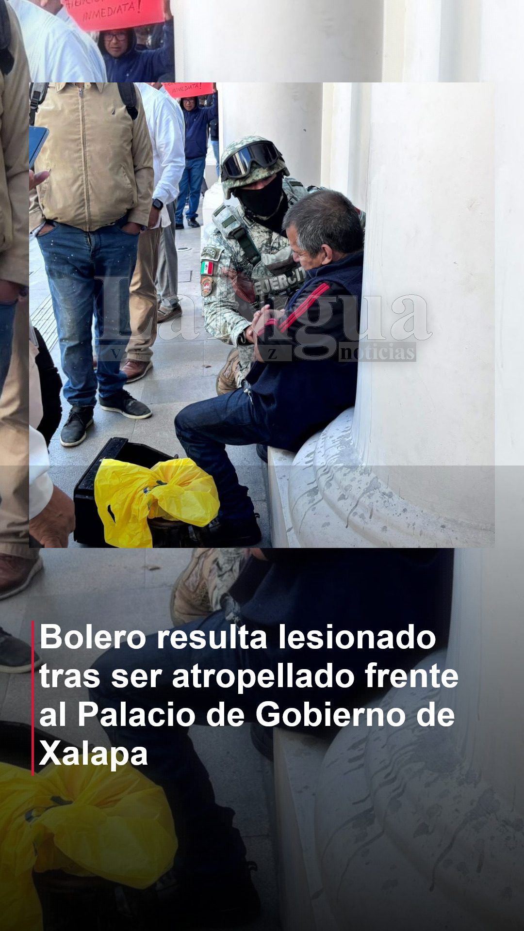 Bolero es atropellado frente al Palacio de Gobierno de Xalapa