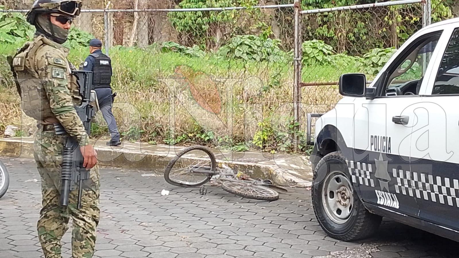 Ciclista resulta lesionado tras accidente en el callejón de Los Cocuyos