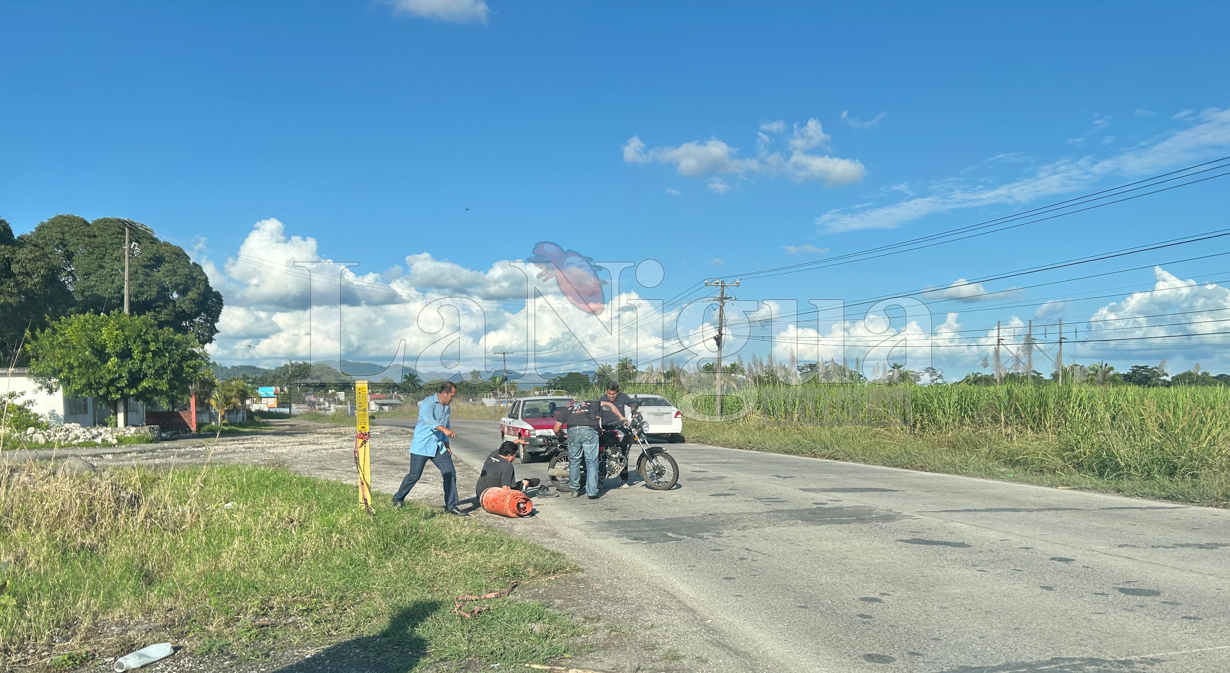 Derrape de motocicleta sin lesionados graves en la zona de Torrecillas