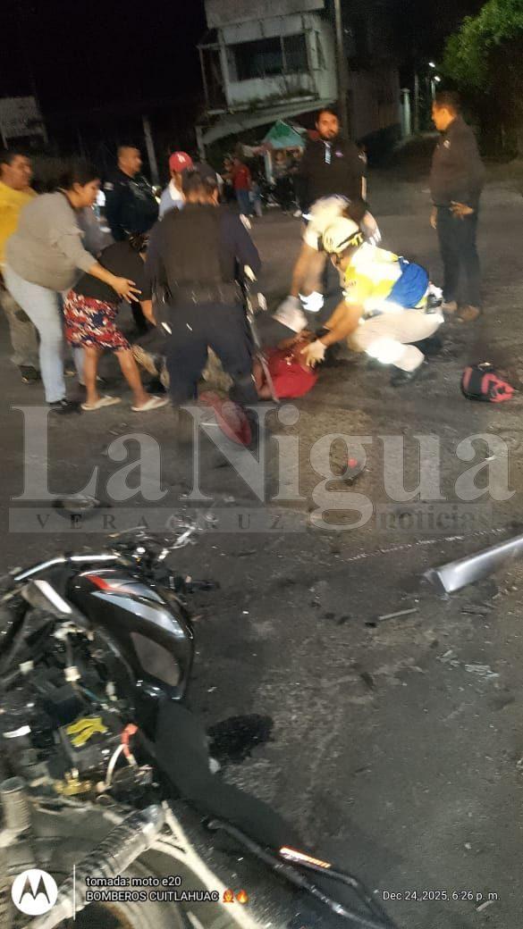 Motociclista resulta gravemente lesionado tras ser atropellado en la carretera Yanga–Cuitláhuac; atienden también conato de incendio vehicular