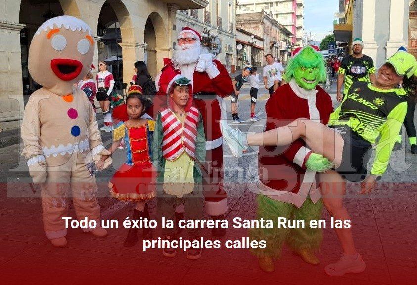 Todo un éxito la carrera SantaRun en las principales calles