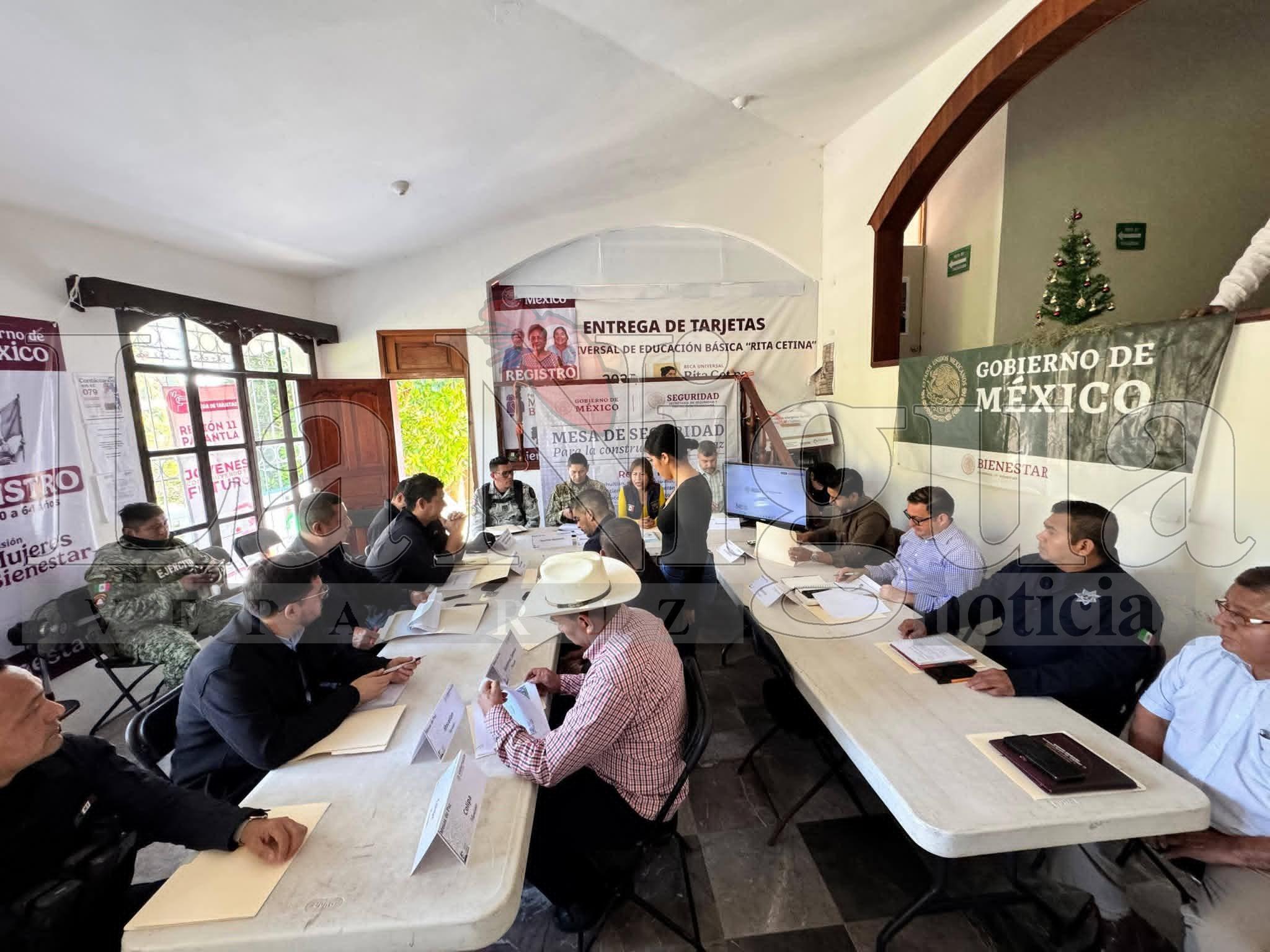 Autoridades de los tres niveles de gobierno coordinan estrategias de seguridad en Papantla