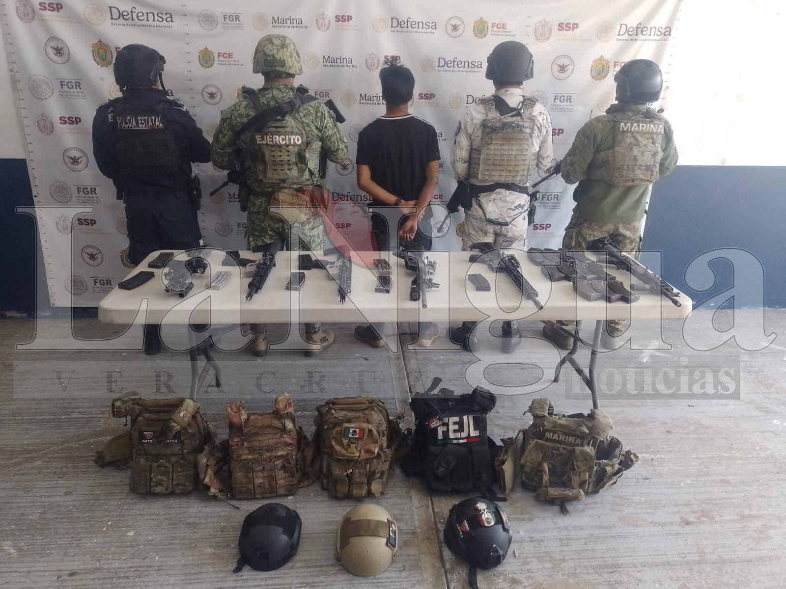 Guardia Nacional y Policía Estatal aseguran vehículo y armamento en Cuichapa