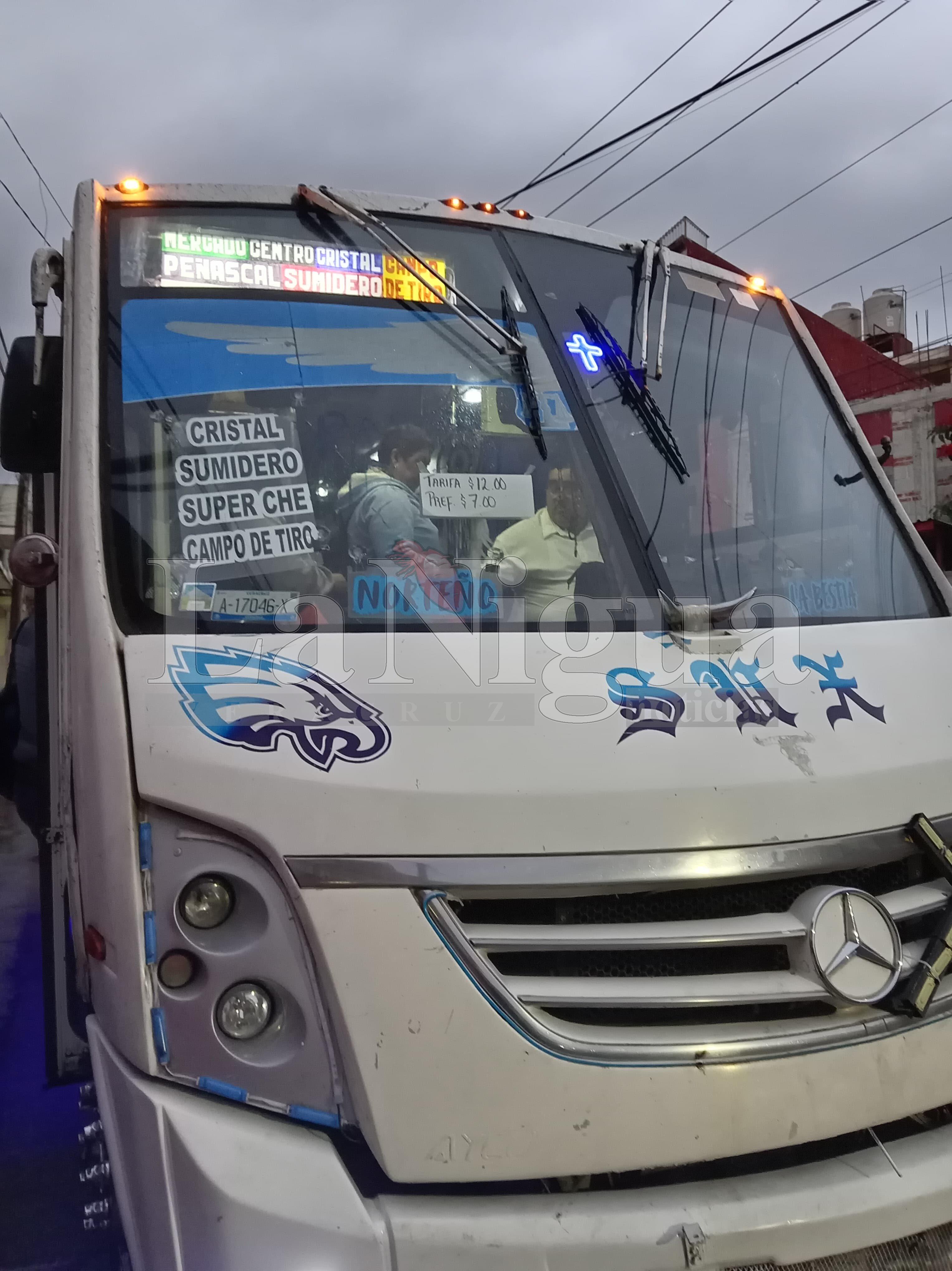 Aumenta tarifa del transporte urbano en Xalapa; usuarios expresan inconformidad