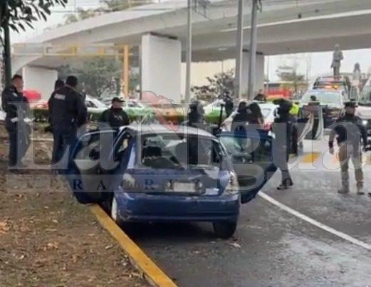 VIOLENTO ASALTO EN ANIMAS PROVOCA PERSECUSIÓNPOR CALLES Y AVENIDAS DE XALAPA, HAY 2 DETENIDOS