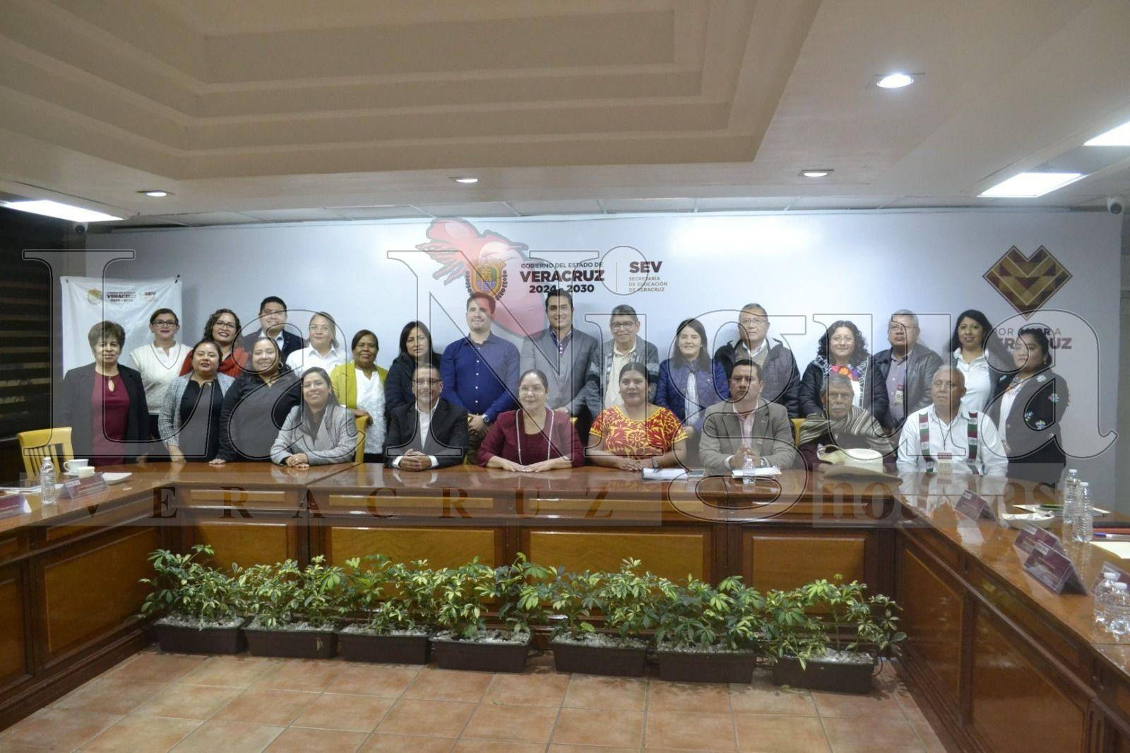 Creará SEV siete centros de capacitación para el Aprendizaje de las Lenguas Indígenas