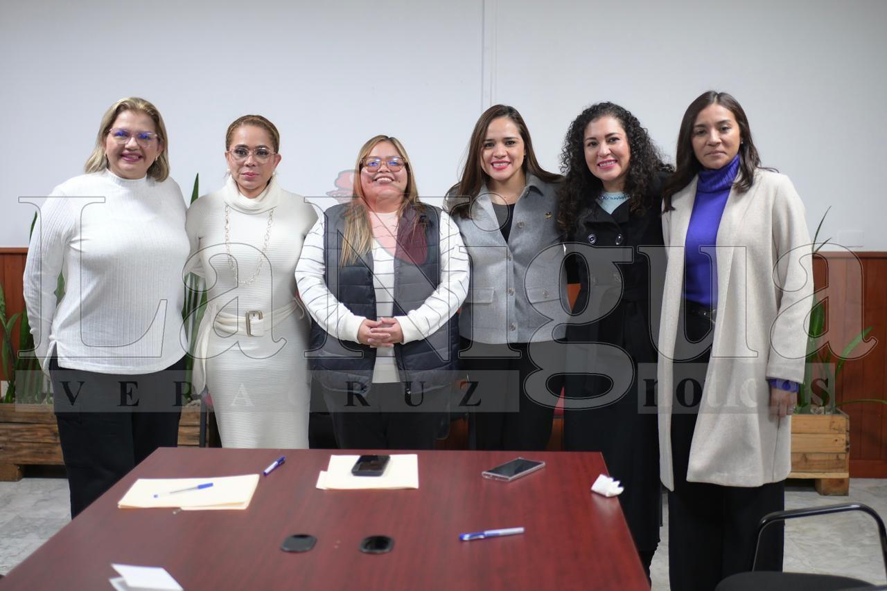 Presenta comisión especial Convocatoria al Premio Estatal a la Mujer 2026
