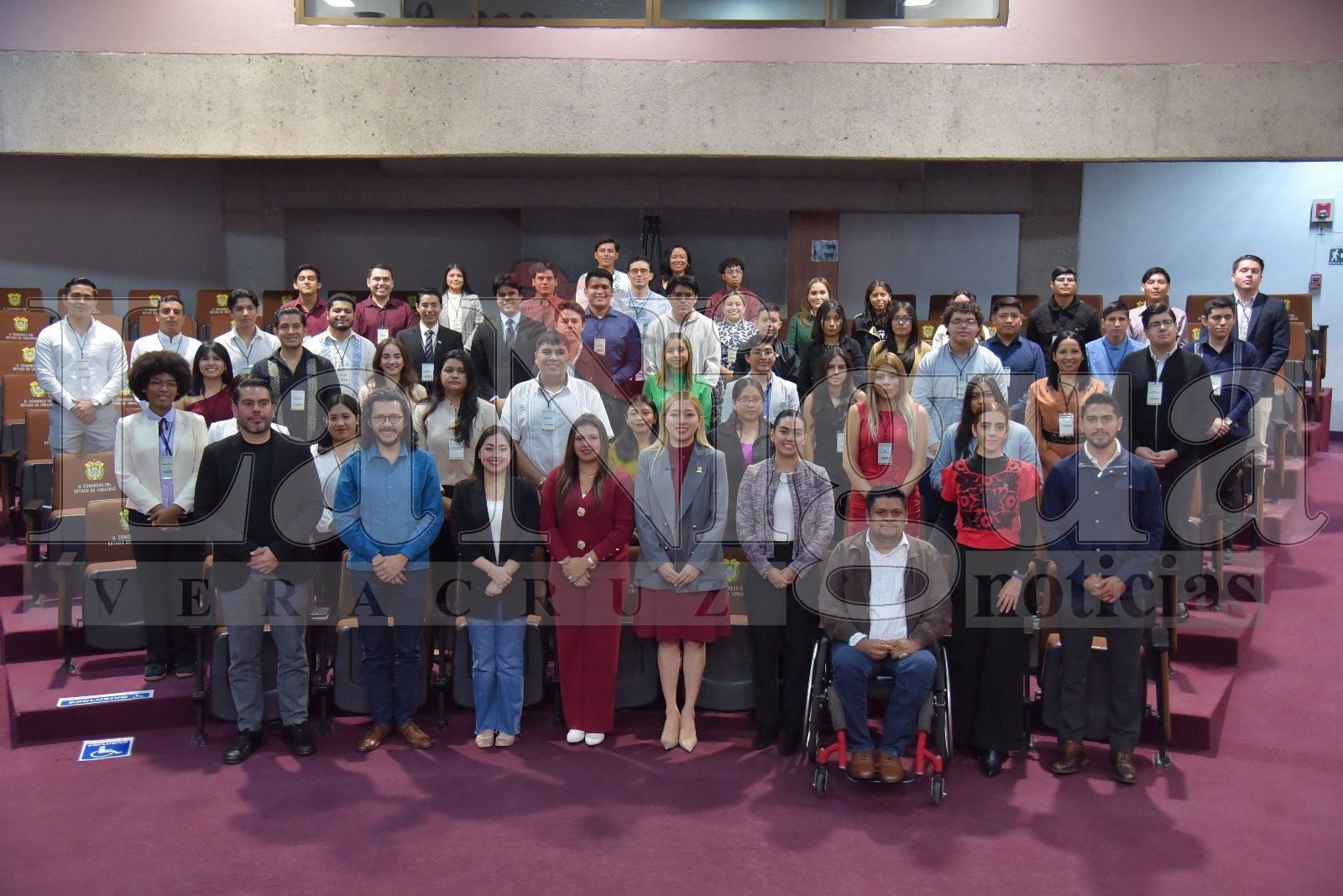 En el Congreso, inicia el XX Parlamento de la Juventud Veracruzana