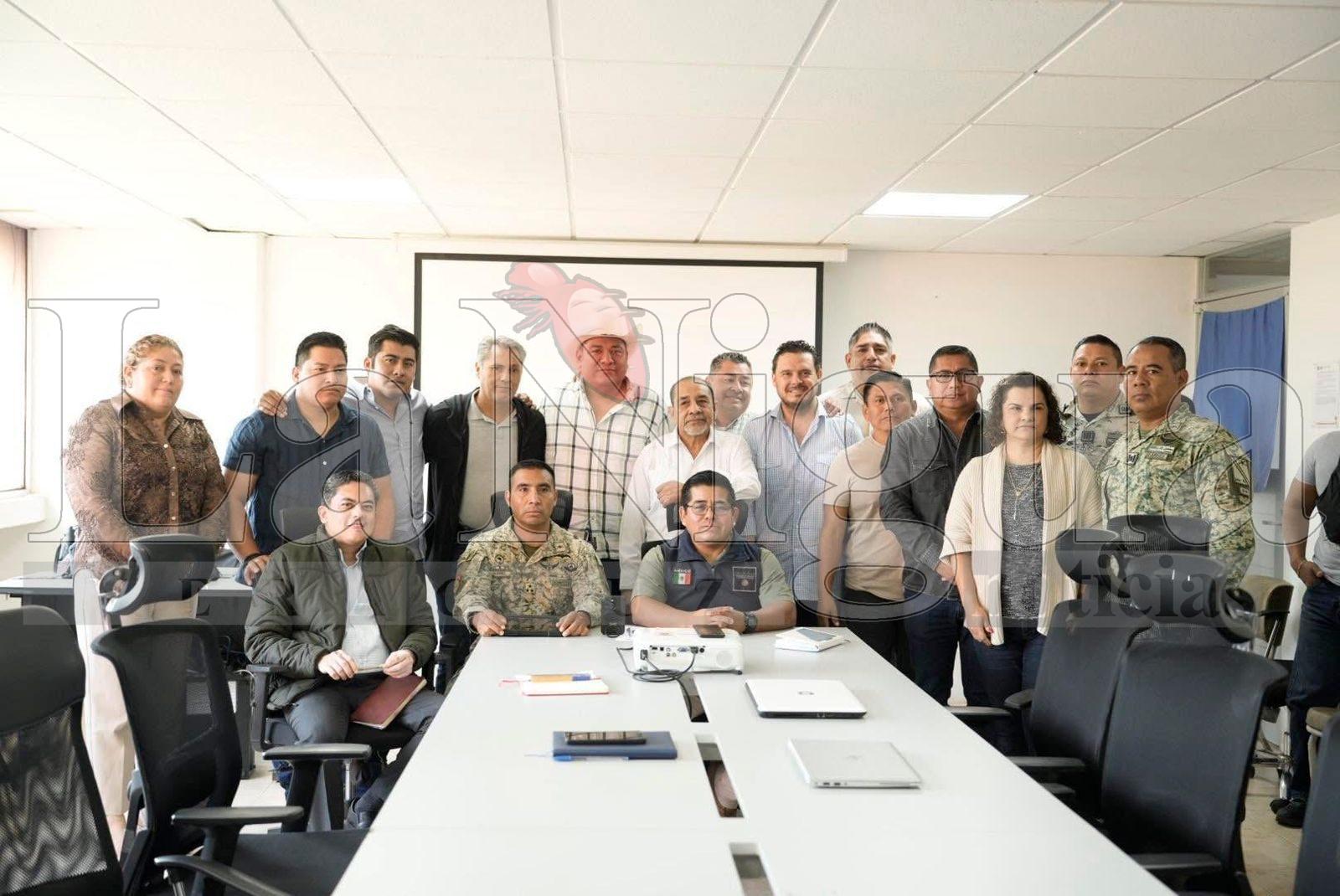 Alcaldes del sur de Veracruz participan en la primera Mesa Regional de Seguridad en Minatitlán.