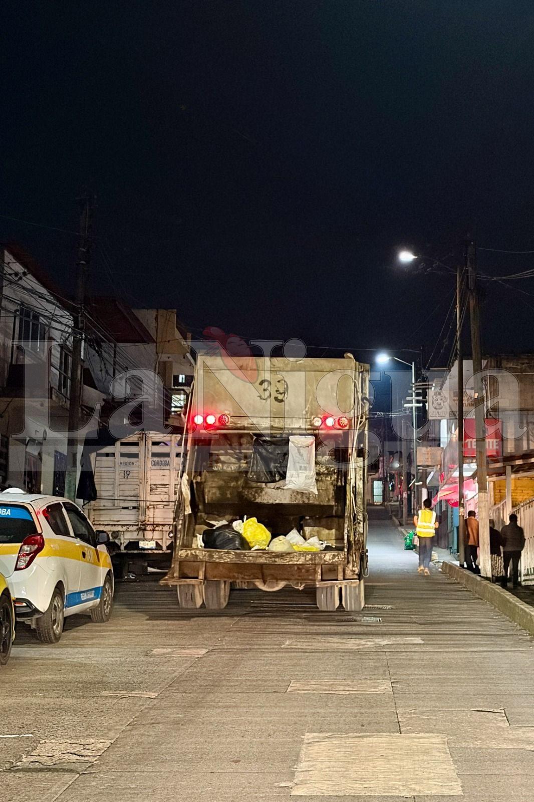Avanza el servicio de recolección de basura en Córdoba.