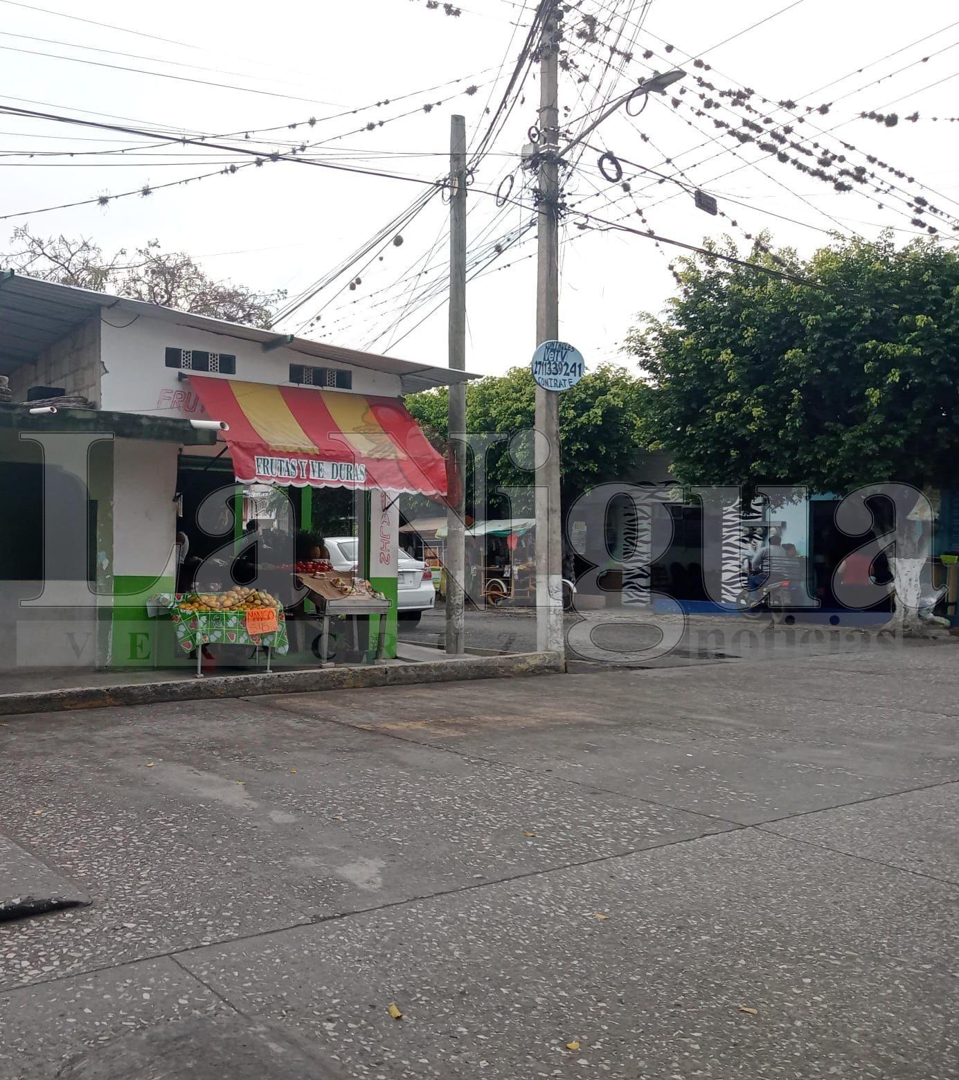 ASALTAN VERDULERIA EN PADELMA