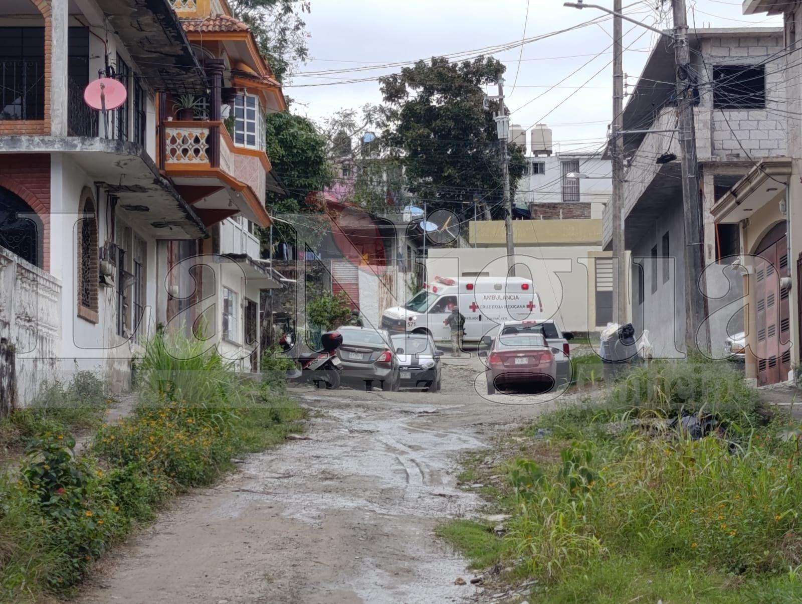 Identifican a ejecutado en la colonia Anáhuac de Tuxpan