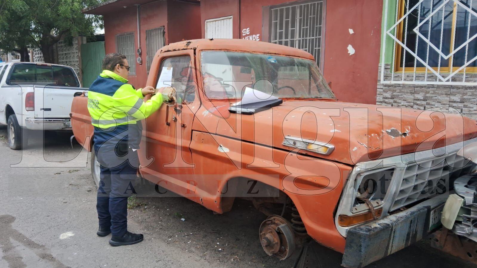 Más de 50 “autos maceta” han sido retirados de las calles de Boca del Río