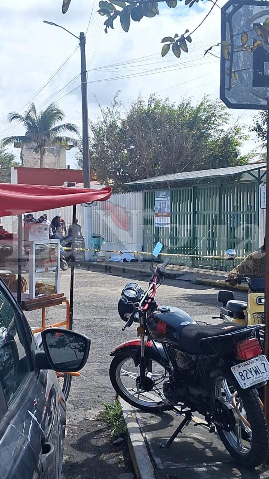 BALACERA FRENTE AL IMSS DE LERDO, VERACRUZ