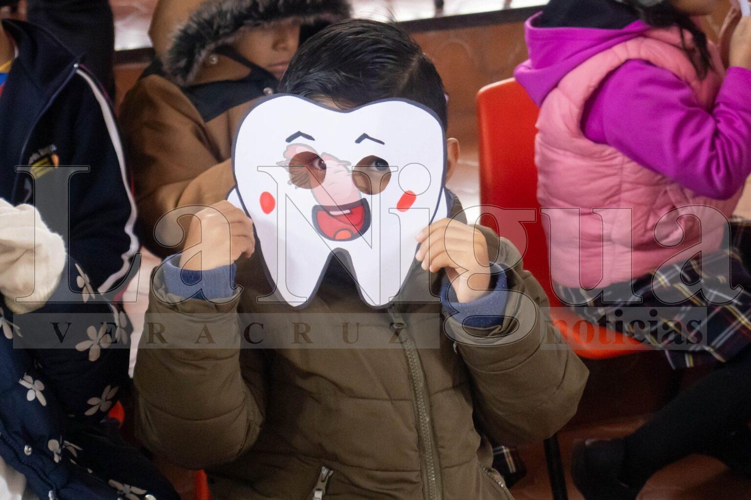 Sonrisas Sanas: aprender a cuidar los dientes también puede ser divertido