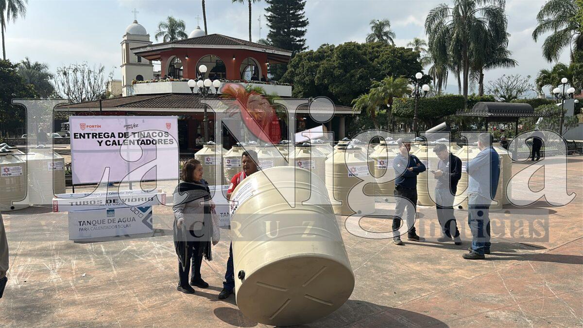 Realiza DIF Fortín entrega masiva de “Tinacos y Calentadores Solares”.
