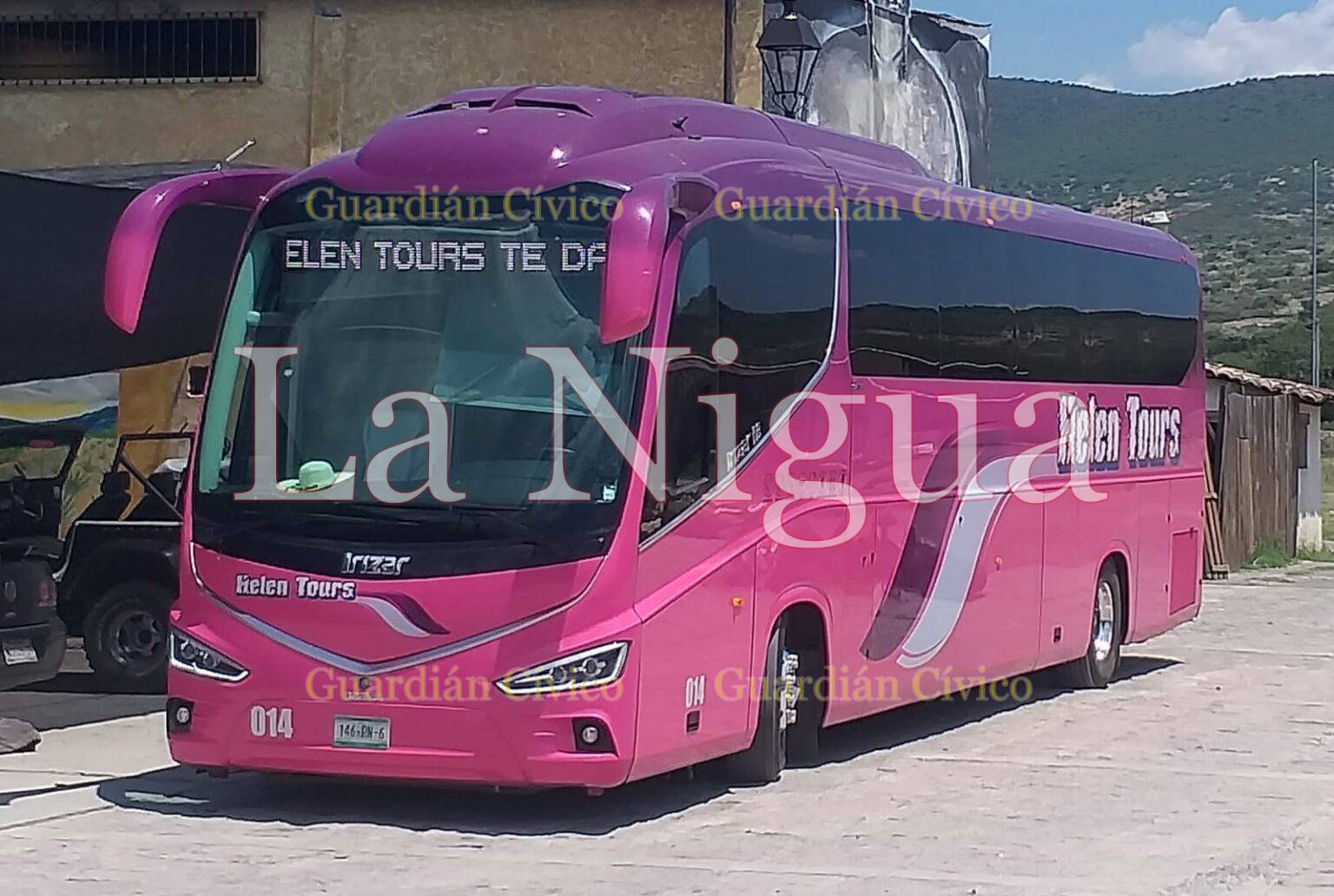 ROBAN AUTOBÚS DE XALAPEÑOS: LOS DEJAN A PIE