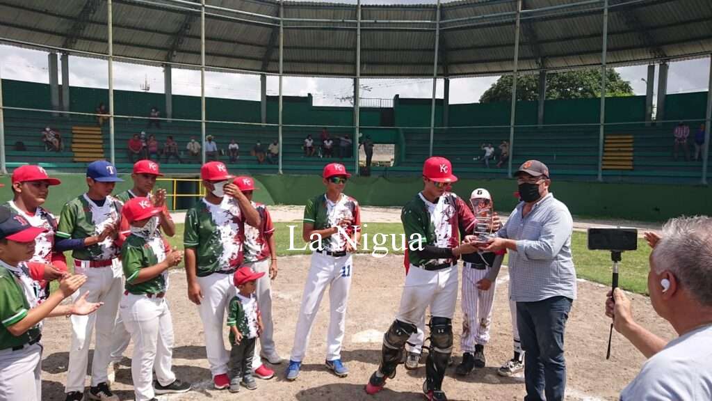 La U13 Veracruz 30 Caballeros al nacional de beisbol en Querétaro
