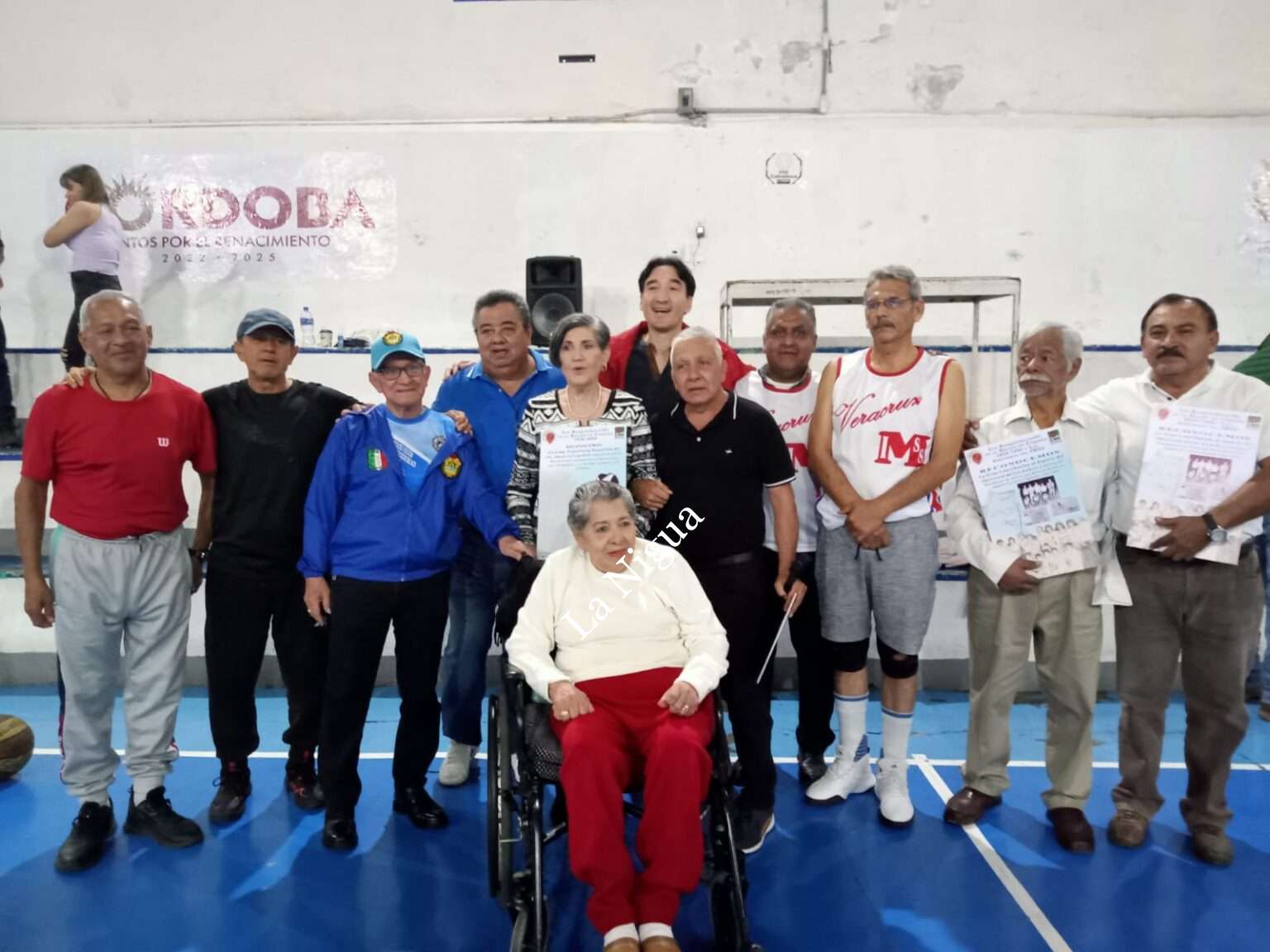 Homenaje a Chucuan, “Neger” y Castillo; gracias por reconocer carrera periodística