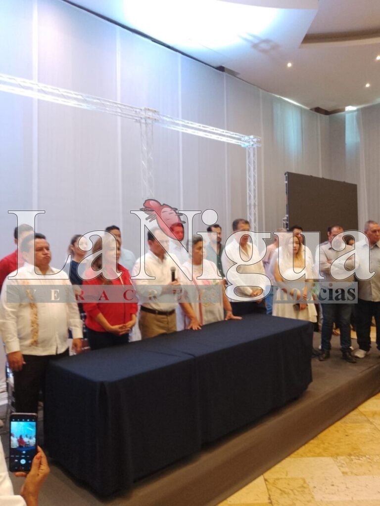 Pepe Yunes reconoce la victoria de Morena en Veracruz