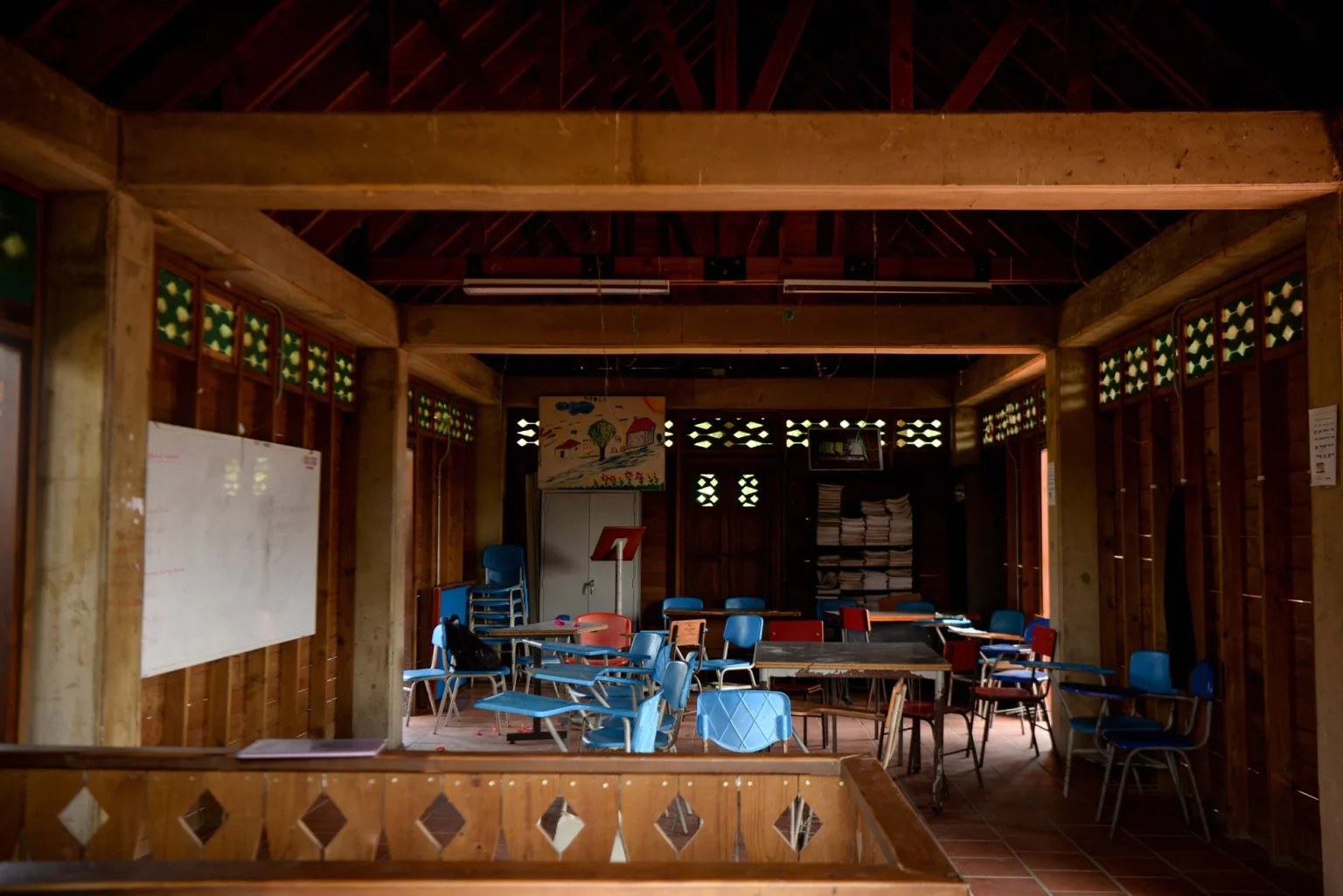 La violencia en Colombia mantiene a dos millones de niños sin clases presenciales