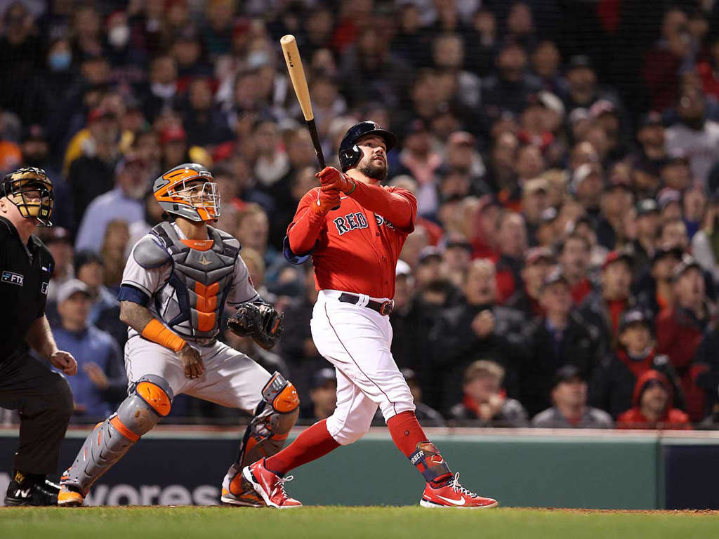 El poder de Boston, 12-3 aAstros de Houston, 2-1