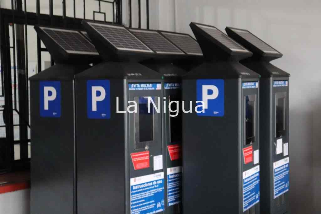 Capacitan a 40 inspectores de parquímetros; buscan mejorar servicio