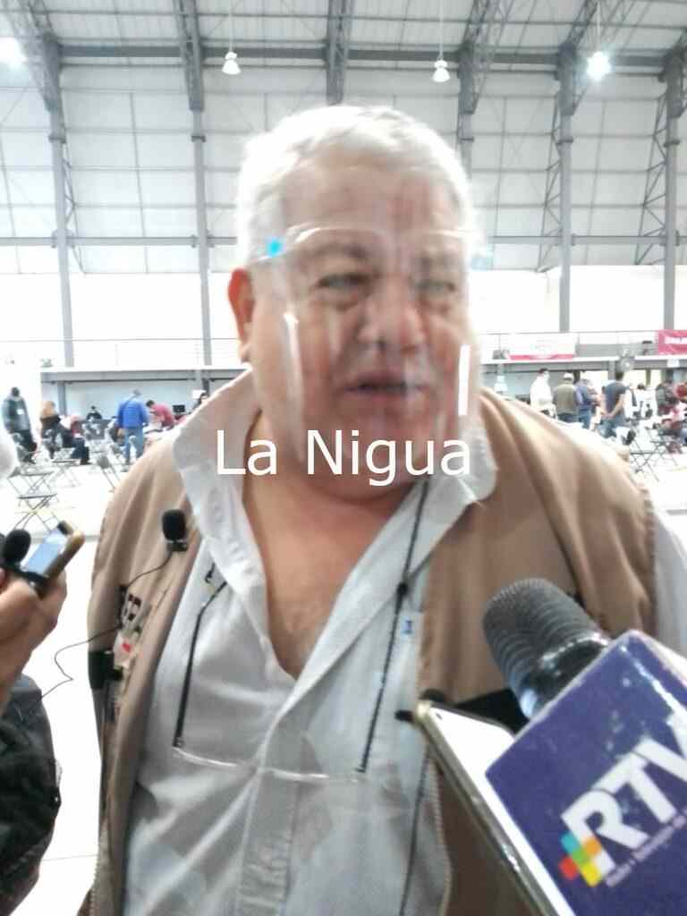 Se han vacunado 115 mil maestros de 177 mil