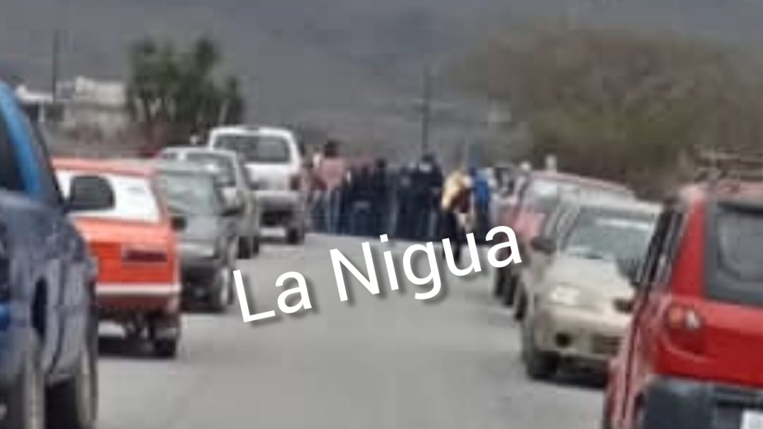 Bloquean vías del ferrocarril en Acultzingo