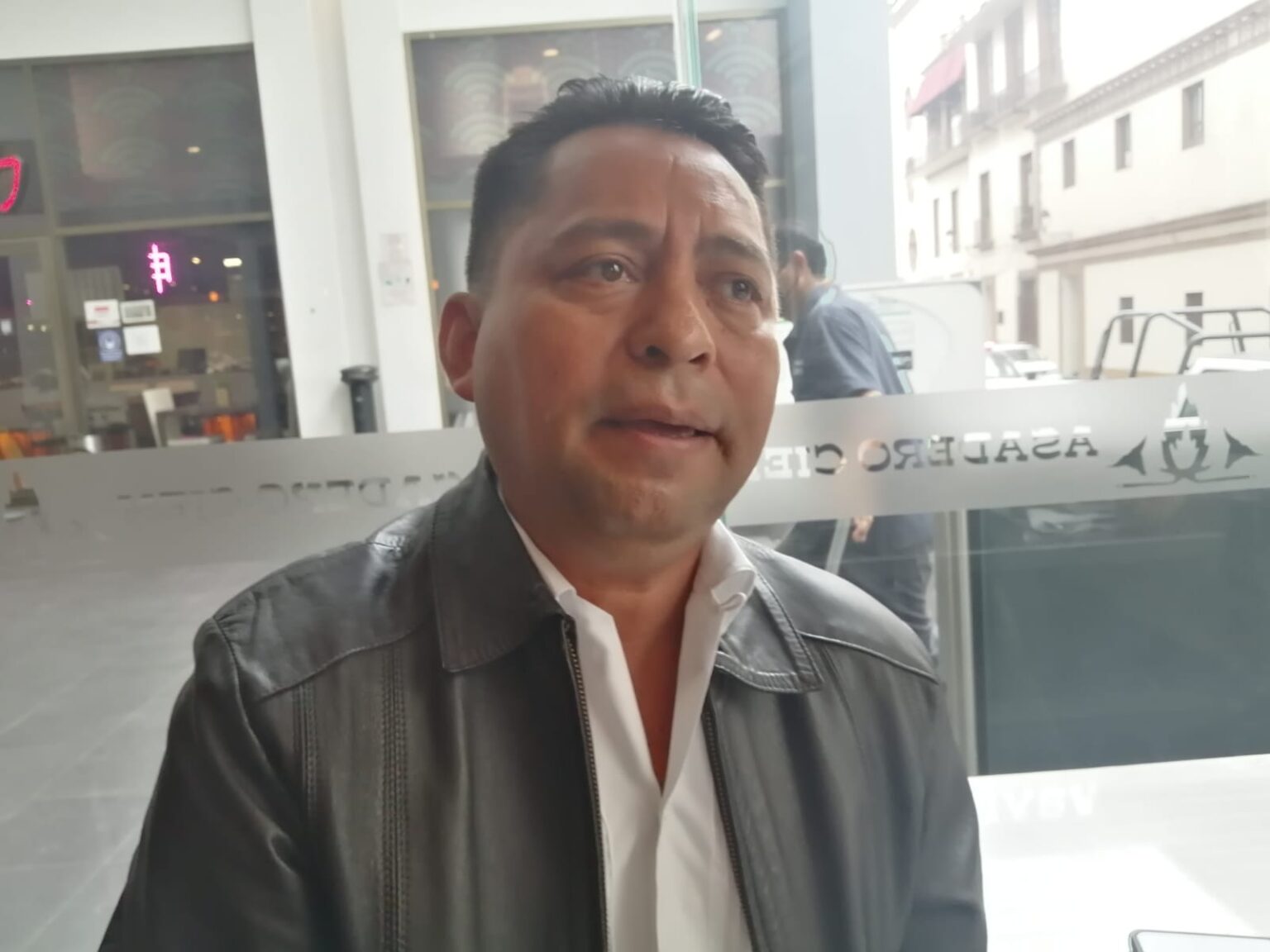 Diversificación de precios para el limón en tiendas transnacionales y nacionales ha afectado al consumidor