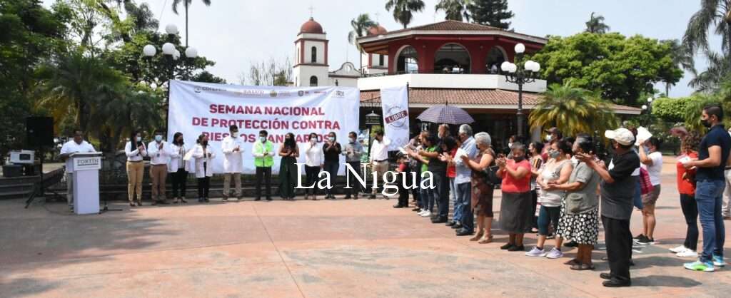 Inauguran autoridades semana Nacional Contra Riesgos Sanitarios