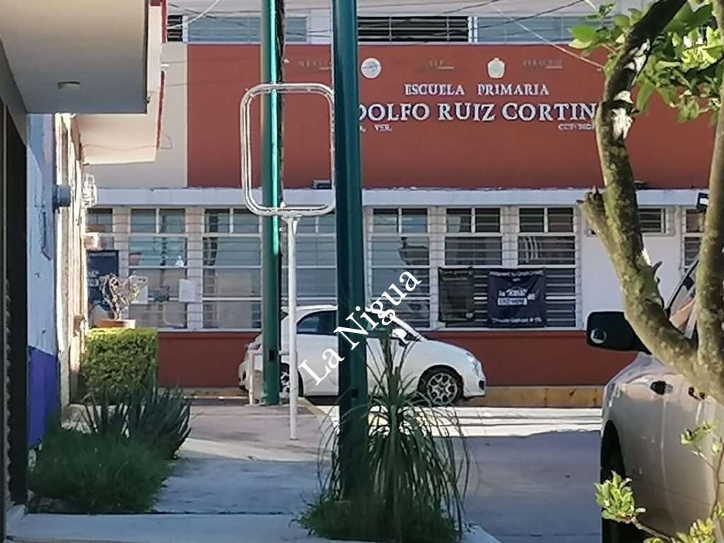 Menor herido en ataque a maestra sigue hospitalizado