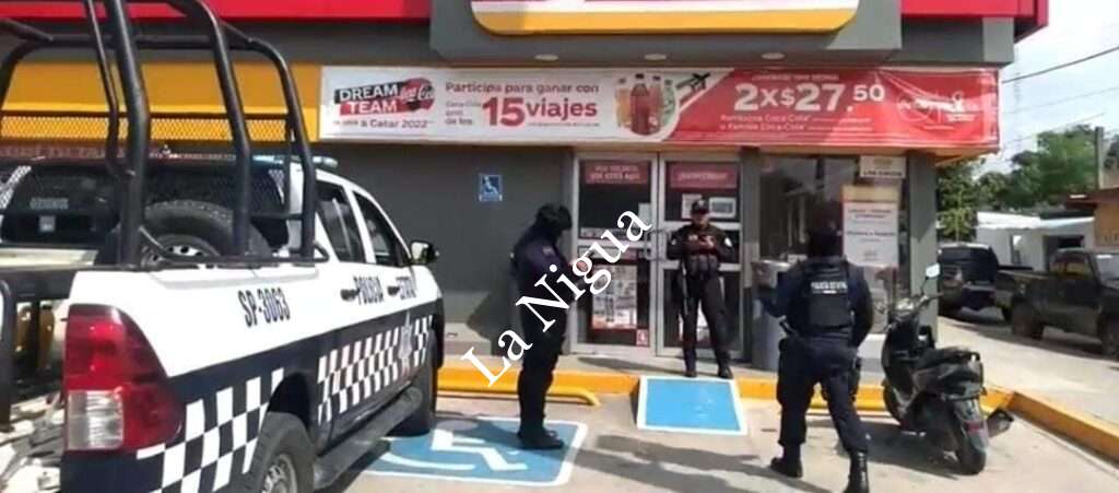 4 asaltos a Oxxo en Las Choapas en menos de 24 horas
