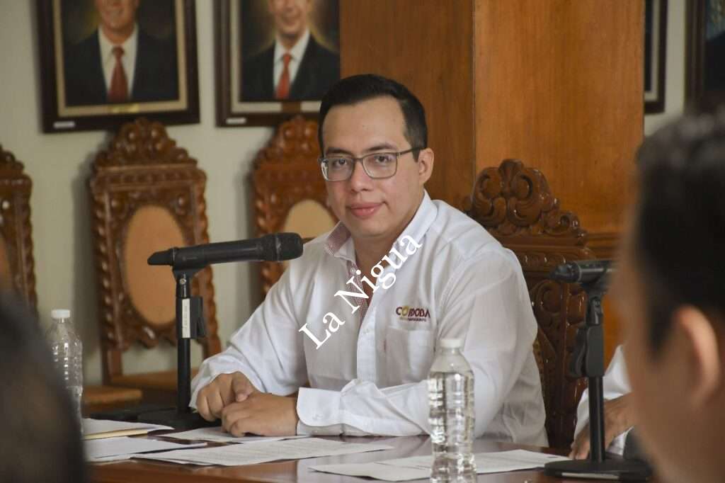 Archivos históricos de Córdoba reposan en carpetas especiales: Secretario del Ayuntamiento